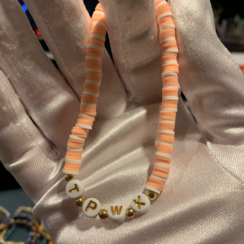 👾5 for $25 🧵treat people with kindness Harry Styles handmade bracelet🧵